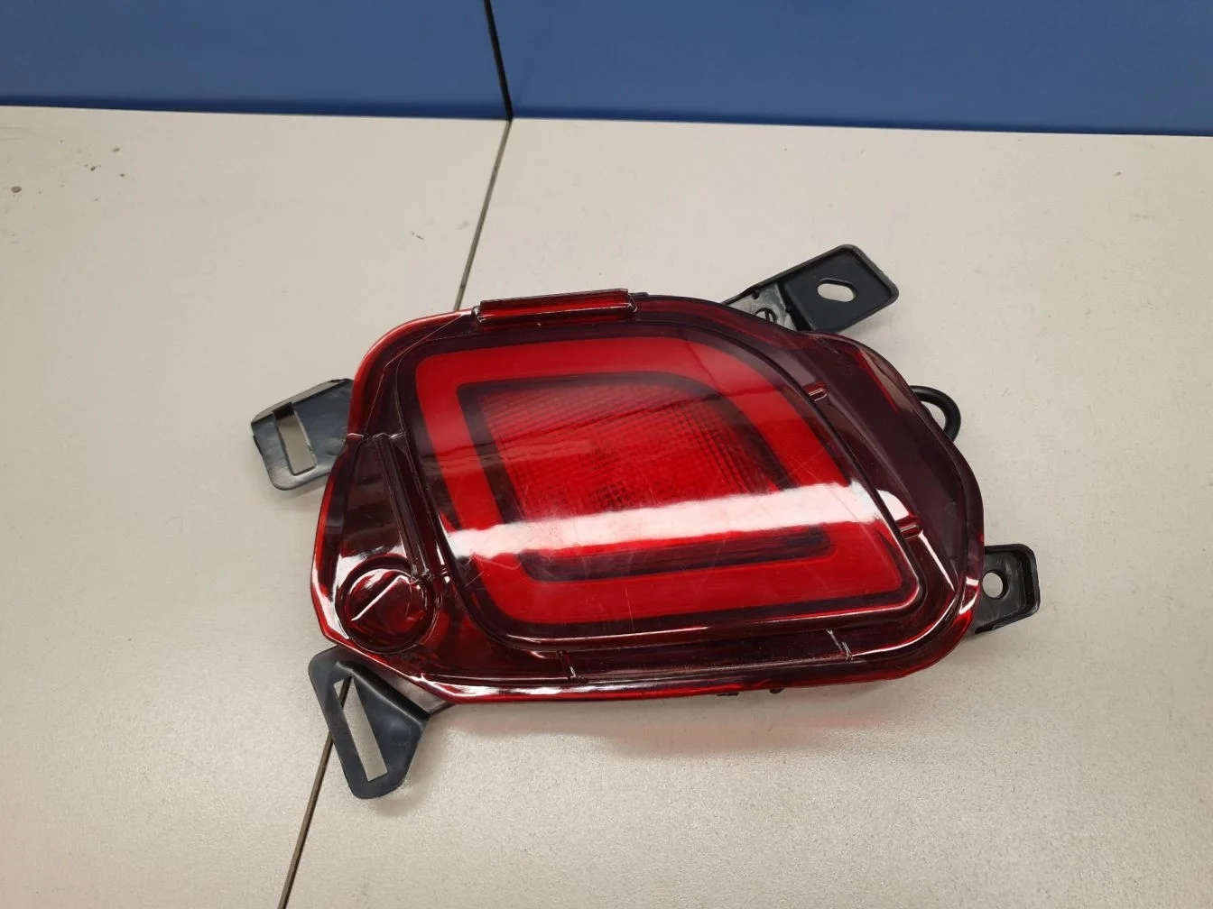 Фонарь в бампер правый для Toyota Highlander U50 2013-2019