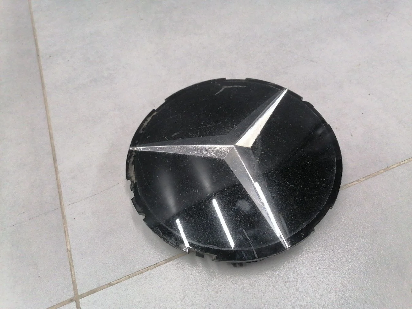 Эмблема решетки радиатора для Mercedes CLS-klasse W218 2010-2017