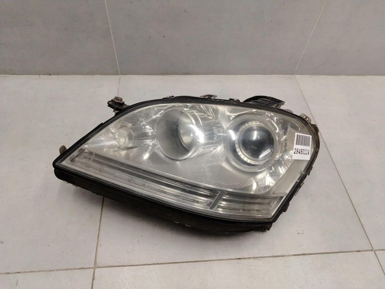 Фара левая для Mercedes M-klasse W164 ML 2005-2011