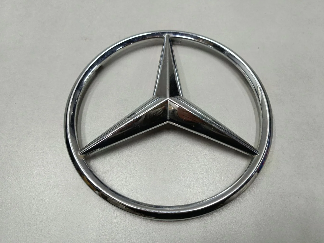 Эмблема решетки радиатора для Mercedes GLE-klasse C292 Coupe 2015-2019