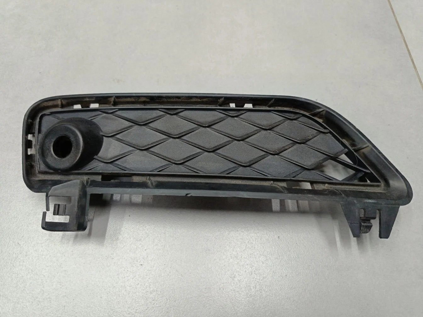 Решётка в бампер левая для BMW X3 F25 2010-2017