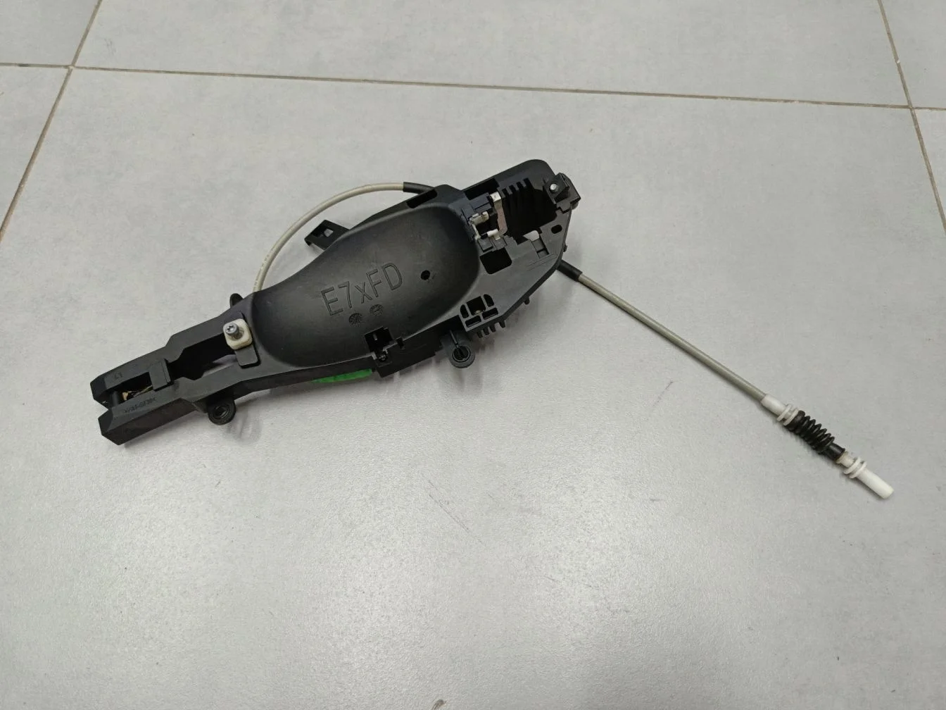 Кронштейн ручки двери левой для BMW X5 E70 2006-2013