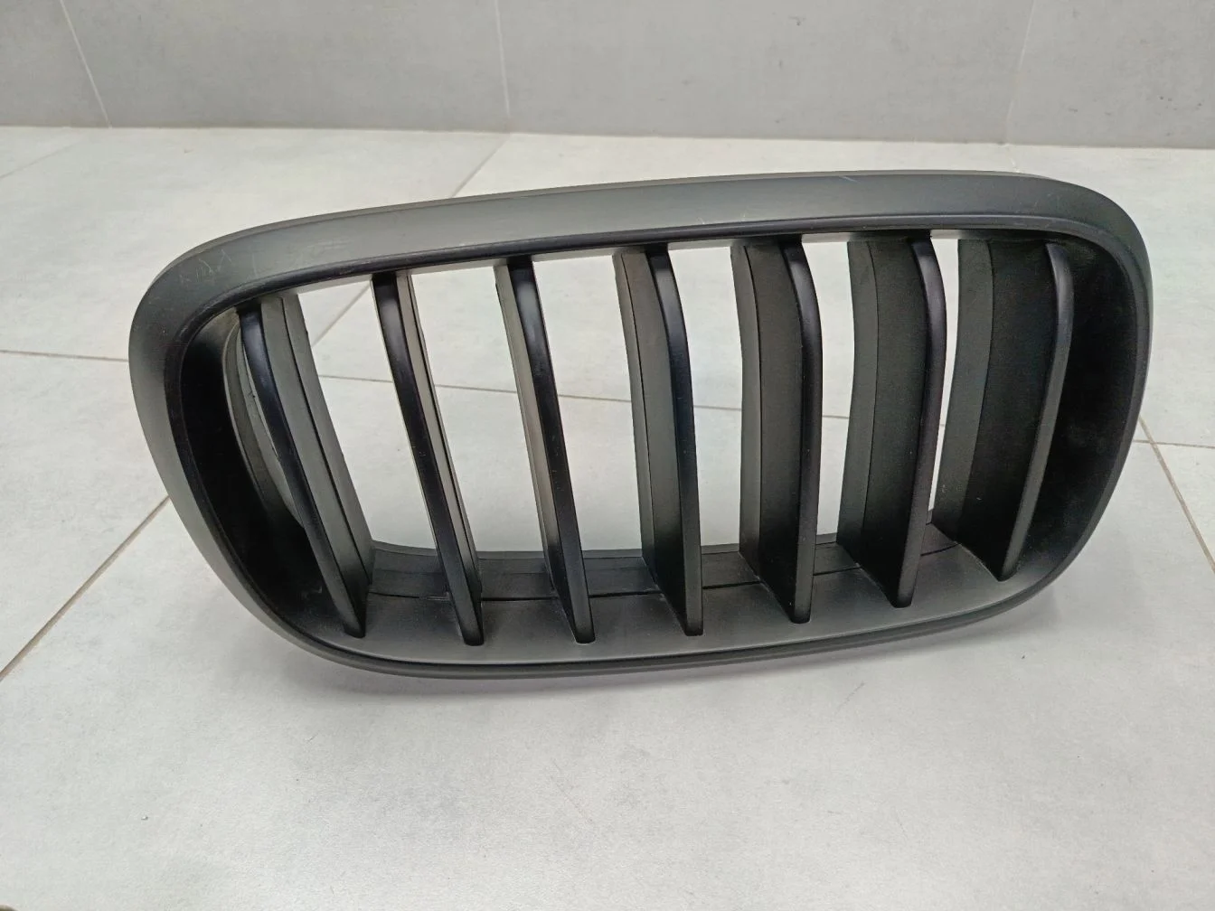 Решетка радиатора левая для BMW X5 F15 2013-2018