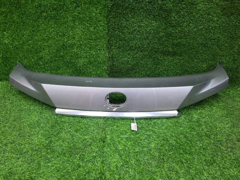 Накладка багажника Lexus RX450h 2021 7680148440 GYL25 2GR-FXS