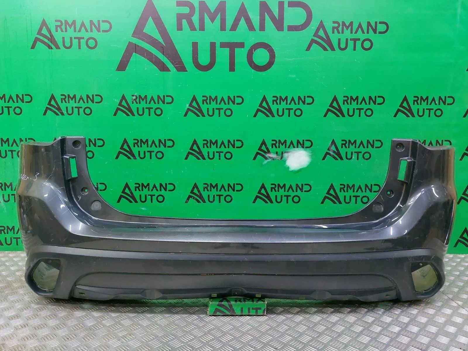 Бампер Mitsubishi Outlander 2015-2018 3