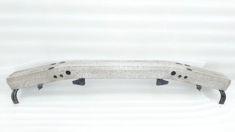 Усилитель бампера Toyota Land Cruiser 2019 URJ202