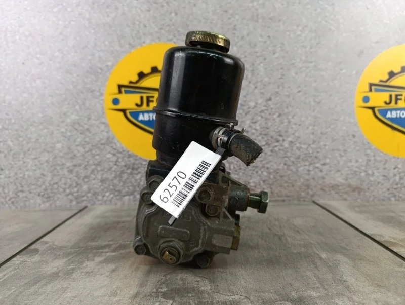 Насос гидроусилителя Mitsubishi Pajero 3 2002 V68W