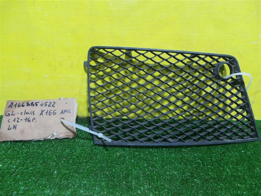 Решетка в бампер левая  MERСEDES BENZ GL-Class (X166) 2012 A1668854522 4646