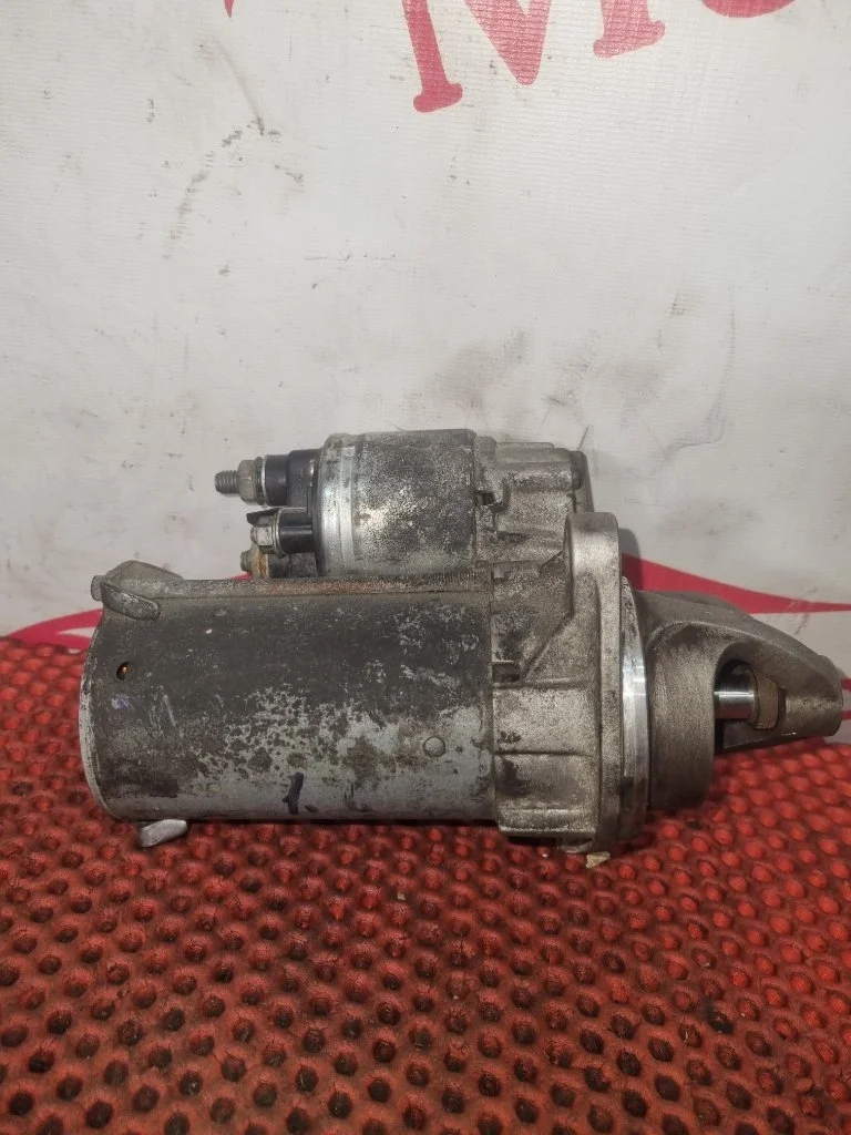 Стартер Ford Focus 8V2111000BD 2 1.6