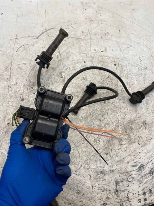 Катушка зажигания Ford Focus 2 1317972 HWDA