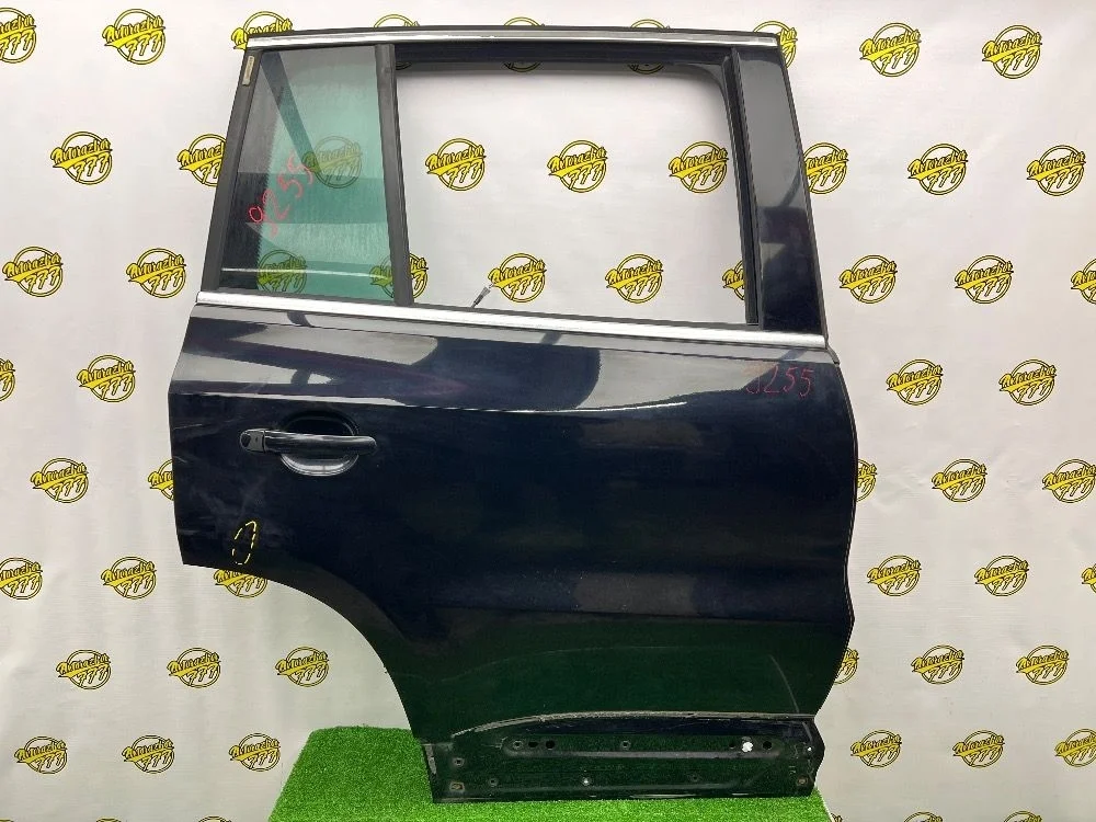 Дверь задняя правая Volkswagen Tiguan I рестайлинг (2011—2019)