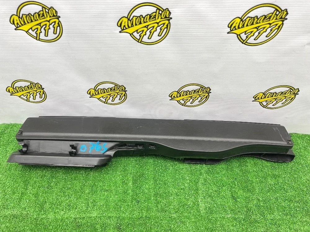 Воздуховод радиатора верхний Audi S3 8V (2012—2016)