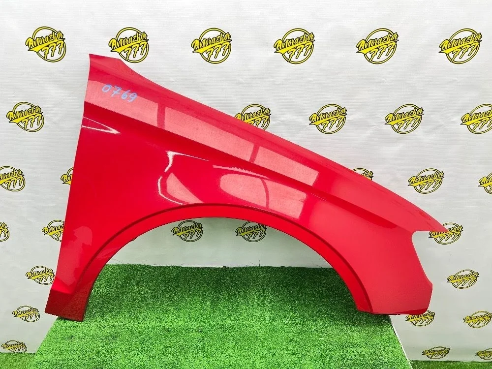 Крыло переднее правое Audi A3 8V (2012—2016)