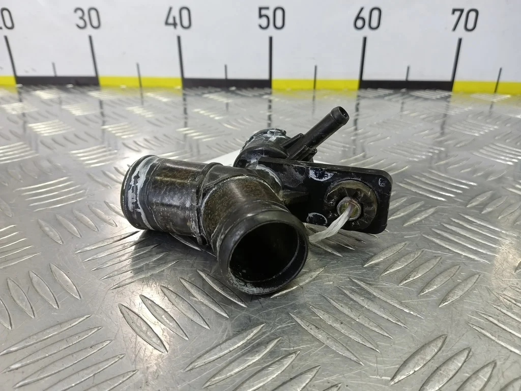 Горловина радиатора SUZUKI Grand Vitara II рестай