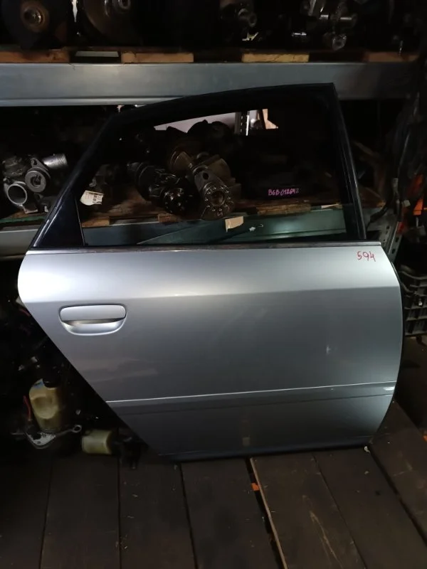 Дверь Audi A6 2001 4B2