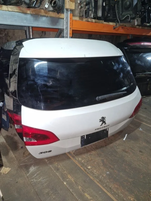 Крышка багажника Peugeot 308 2014 универсал