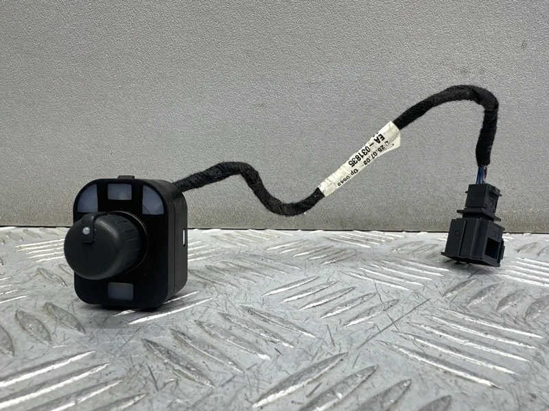 Кнопка регулировки зеркал Audi A6 C6