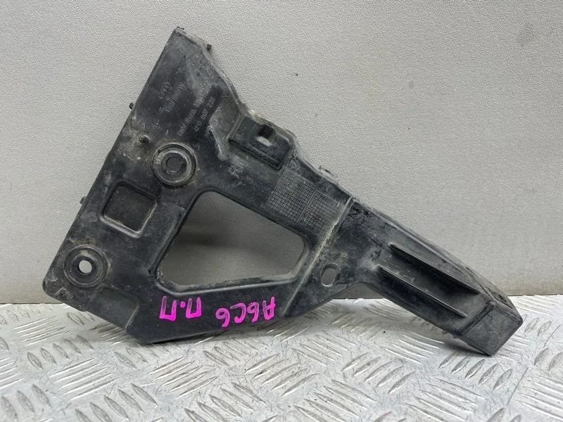 Крепление бампера Audi A6 C6