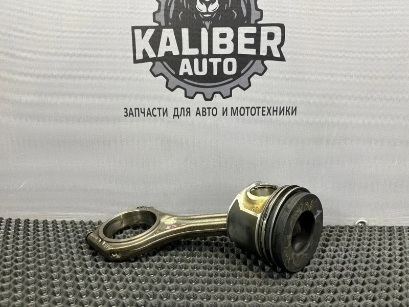 Поршень шатун Volkswagen Touareg 2007 059107065BJ 7L6 3.0 BKS