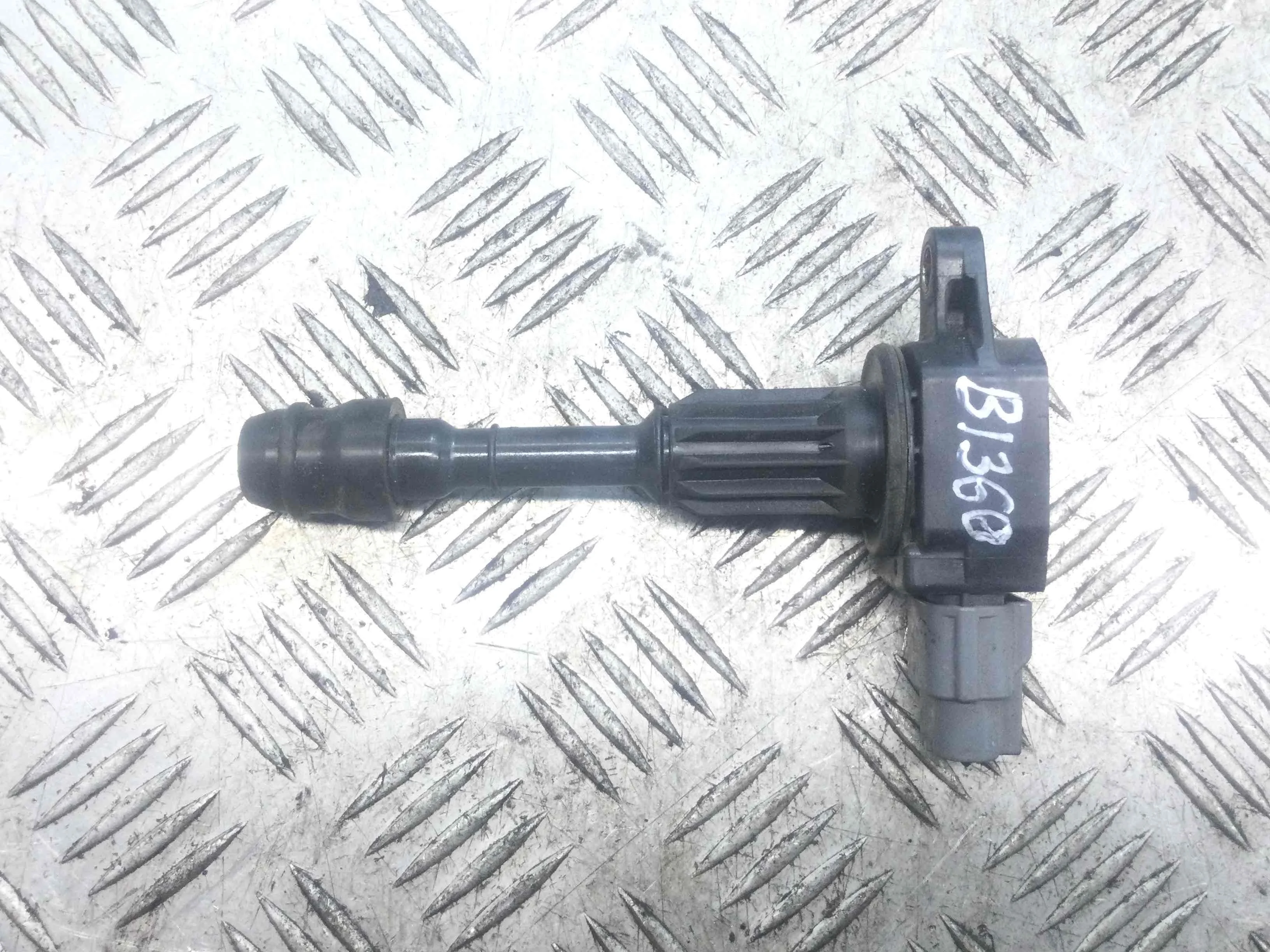 Катушка зажигания Nissan Micra K12 (2002-2010) бензин 1.2  Механика Х/б