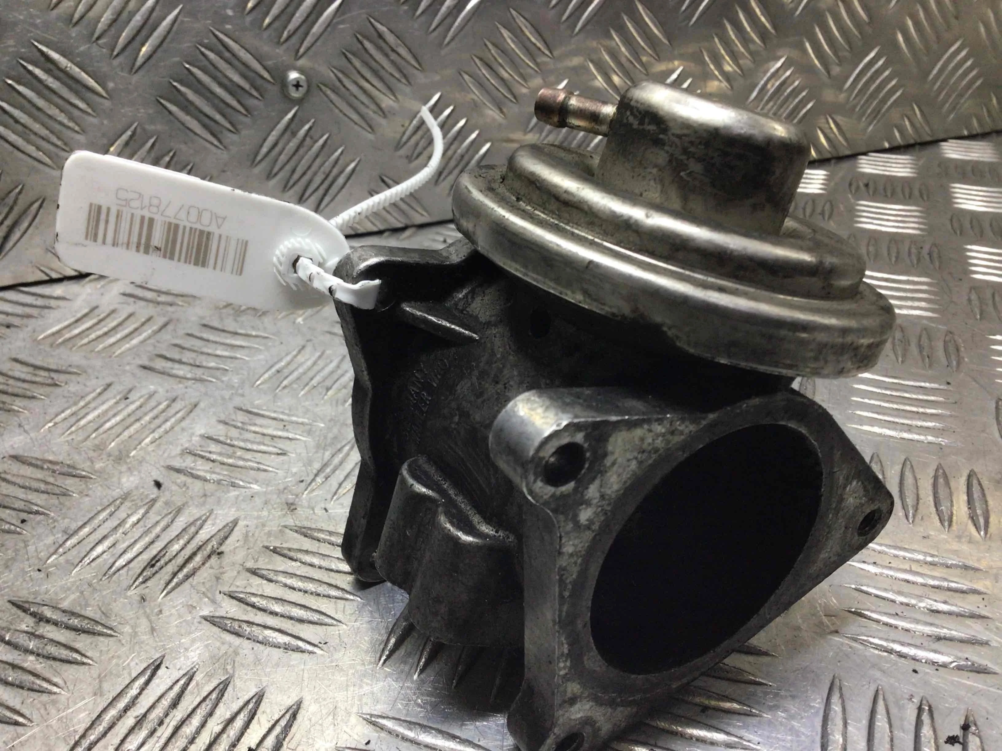 Клапан EGR Volkswagen Passat B6 (2005-2010) дизель 1.9 TDI Механика Универсал