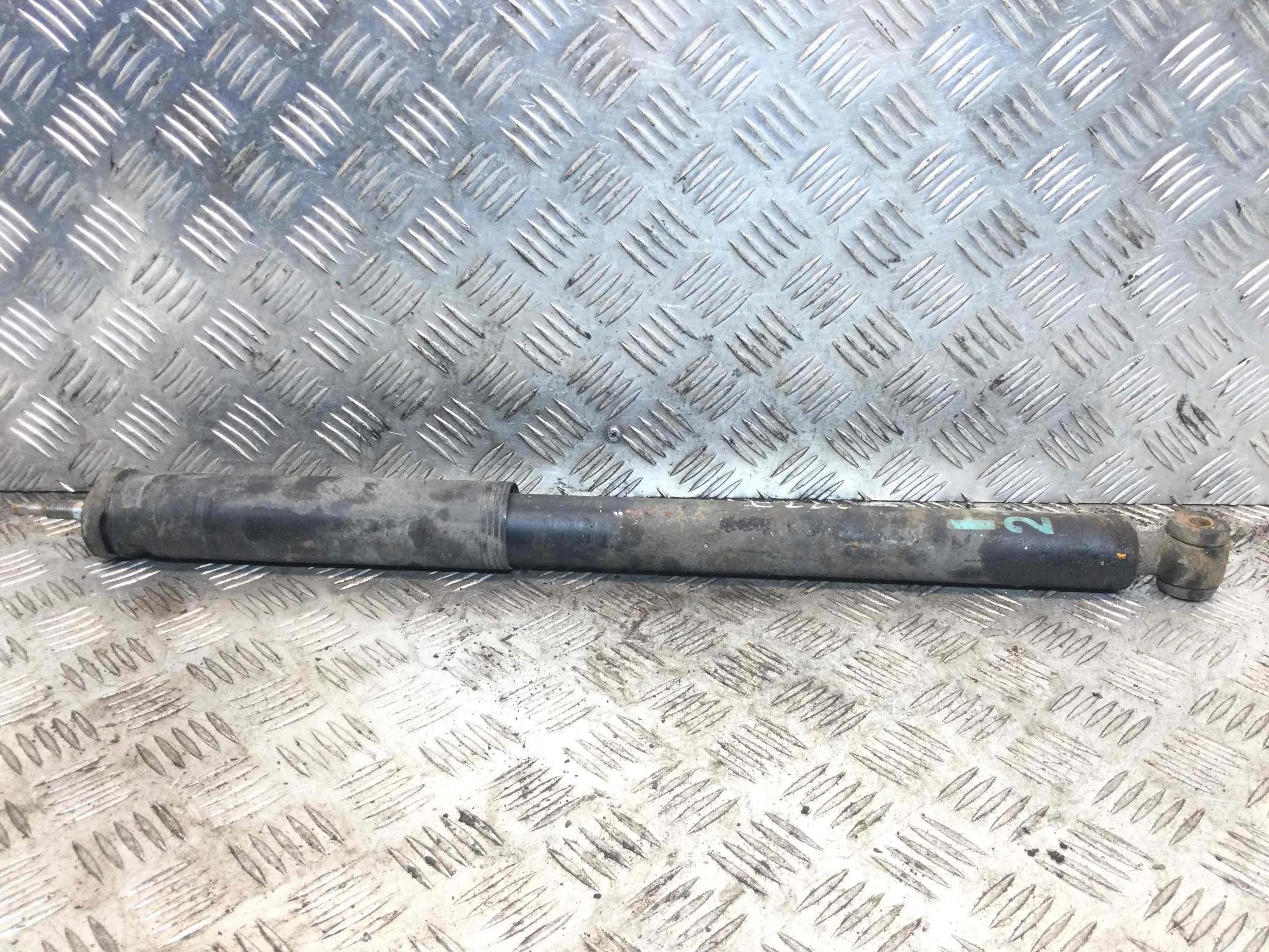 Амортизатор задний Mercedes CLK W209/A209 [рестайлинг] (2005-2010) дизель 2.2 CDI Автомат Седан