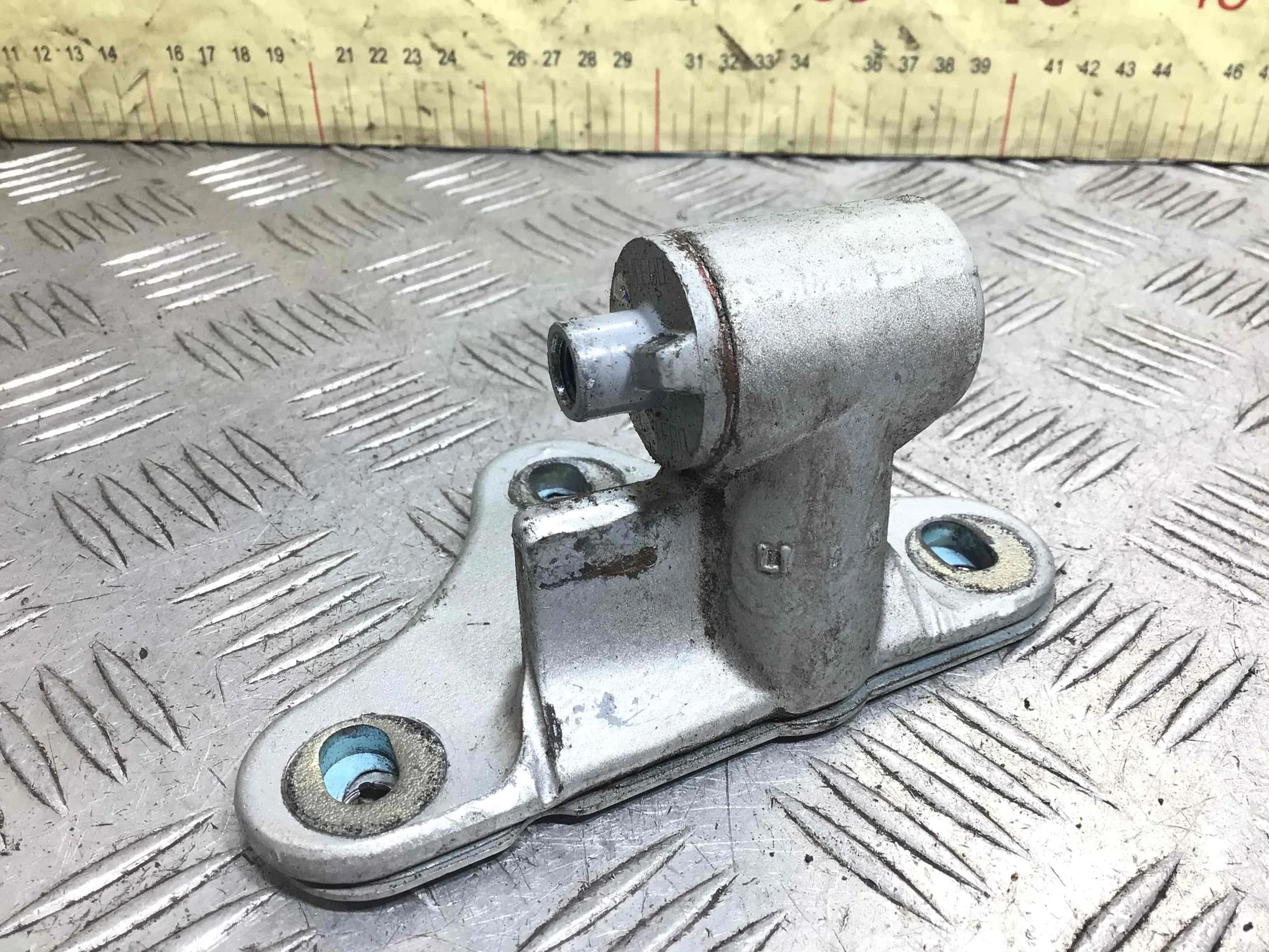 Петля двери Mercedes GL GL (X164) 2006 - 2012 дизель 4.0 CDI Автомат Кроссовер