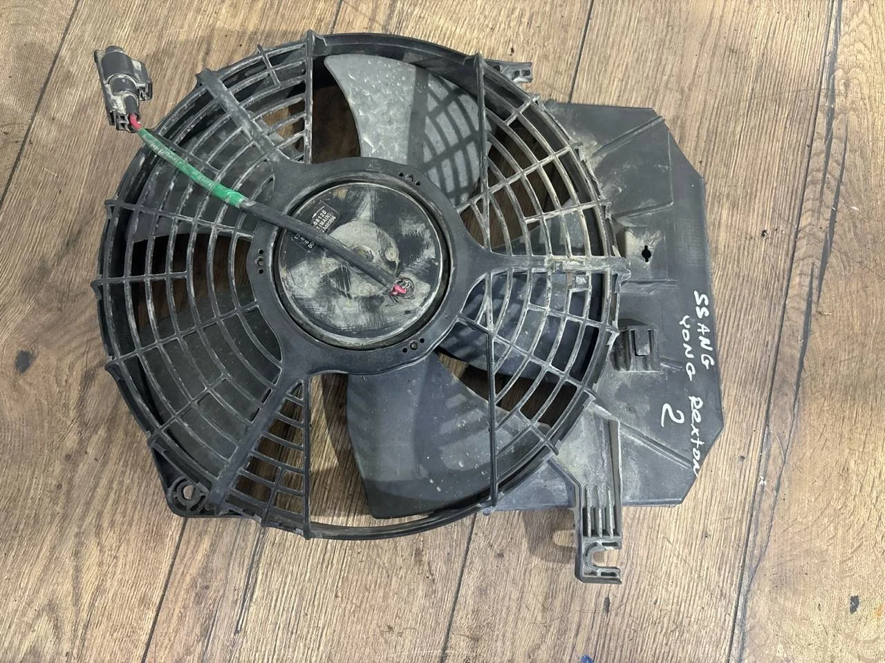 вентилятор охлаждения SsangYong Rexton Y200