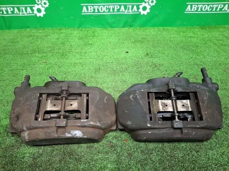 Суппорта Lexus IS GS 2005-2020 4775022460, передняя