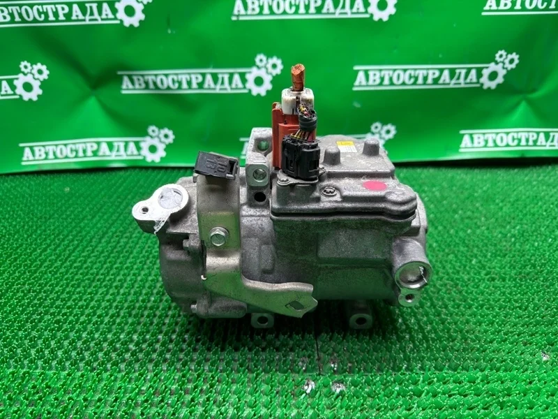 Компрессор кондиционера Lexus RX450h 2009-2015 8837048030 2GR FXE