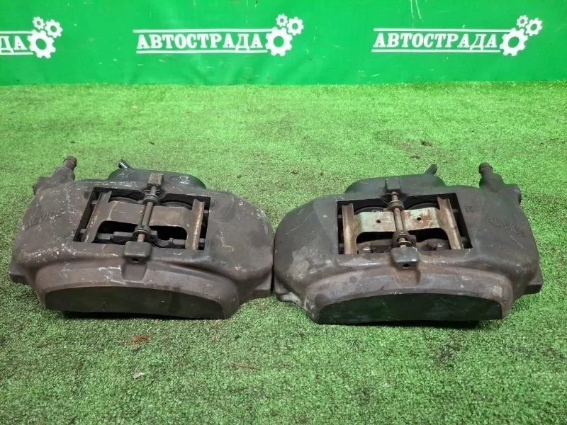 Суппорта Lexus IS GS 2005-2020 4775022460, передняя