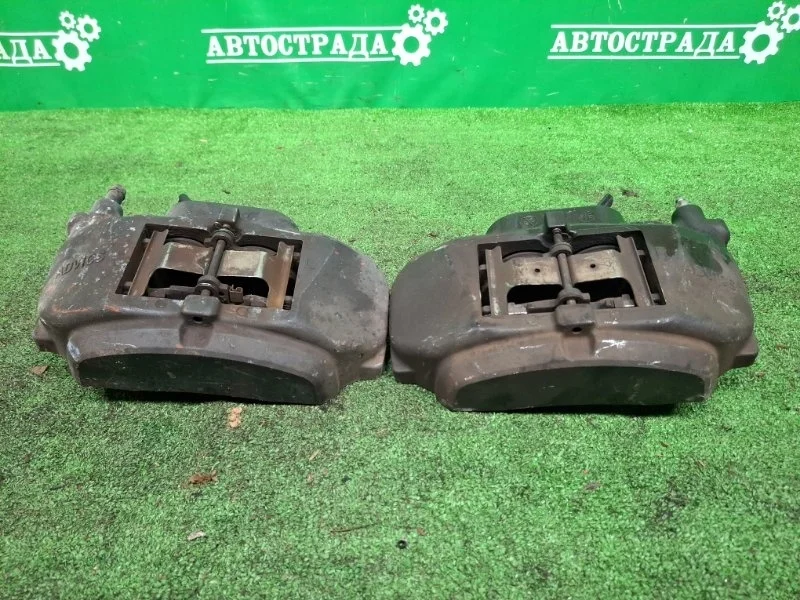 Суппорта Lexus IS GS 2005-2020 4775022460, передняя