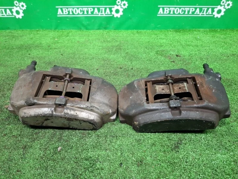 Суппорта Lexus IS GS 2005-2020 4775022460, передняя