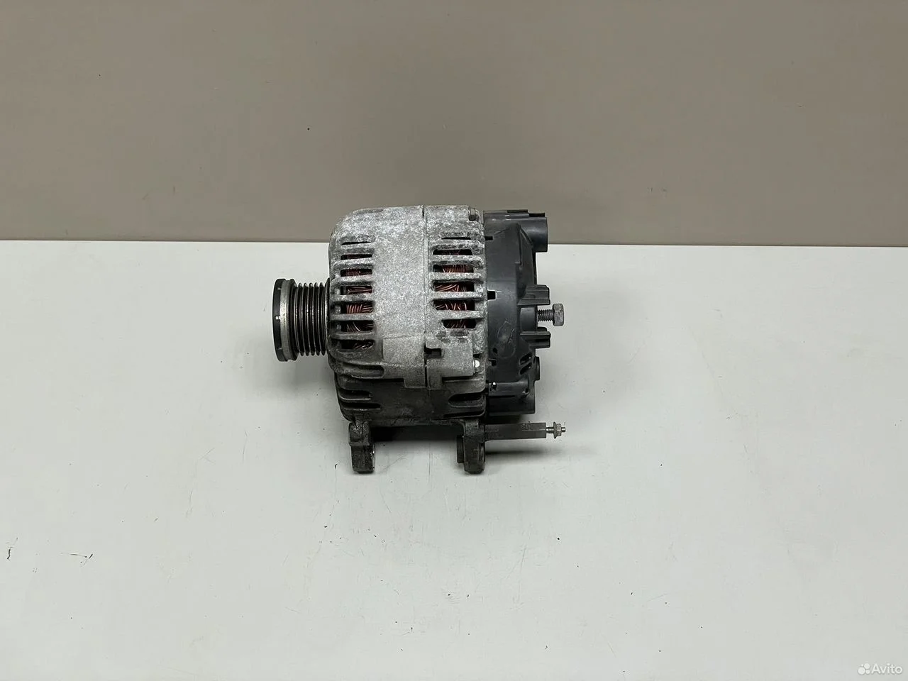 Генератор 140а audi a3 8p vw passat b6