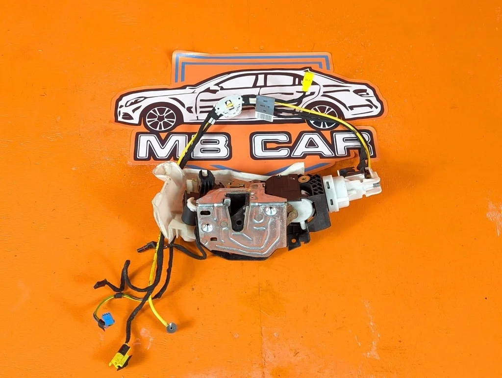 Замок двери передней левой Mercedes-Benz