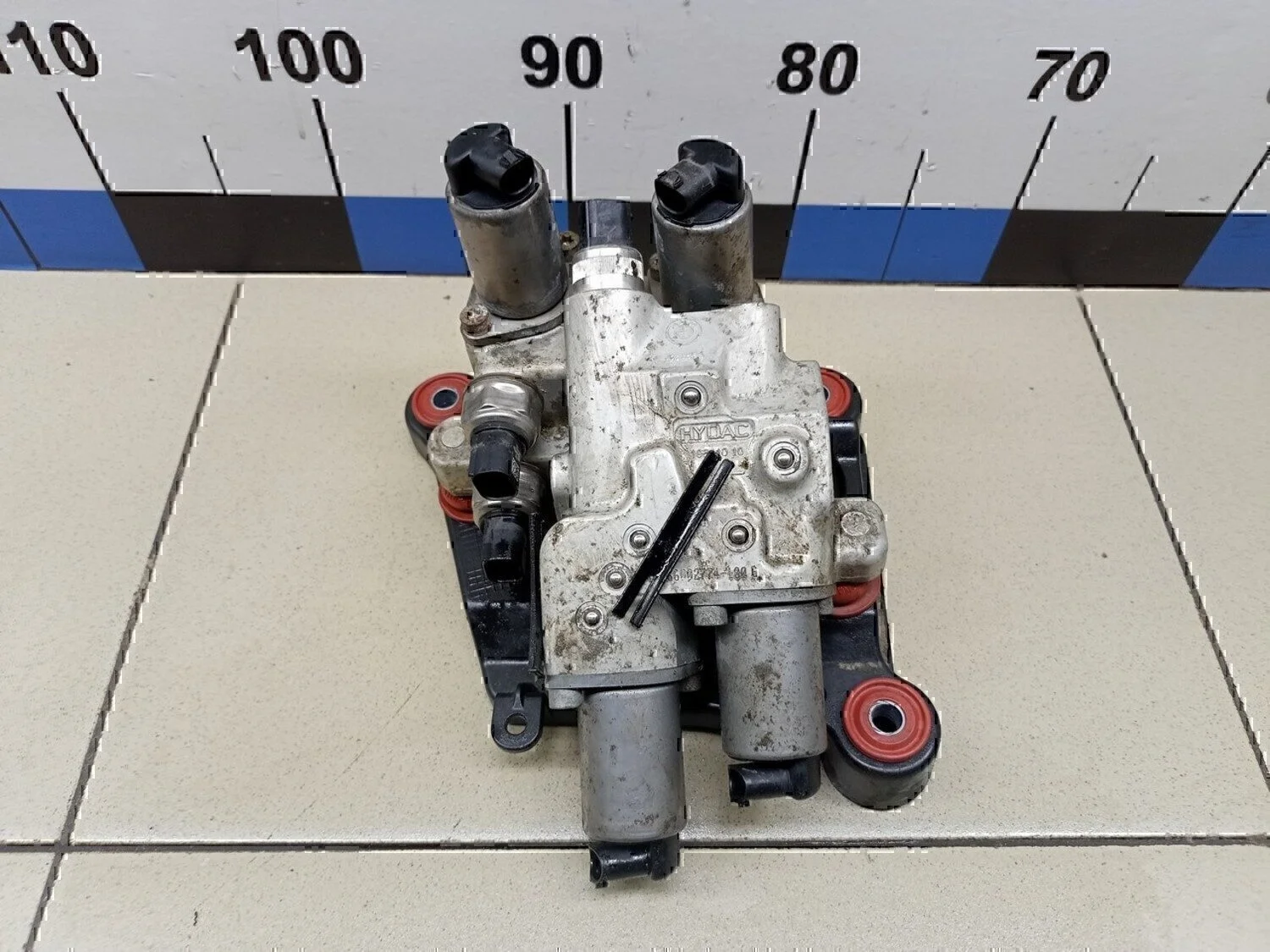 Блок клапанов 5-серия F10/F11 2009>