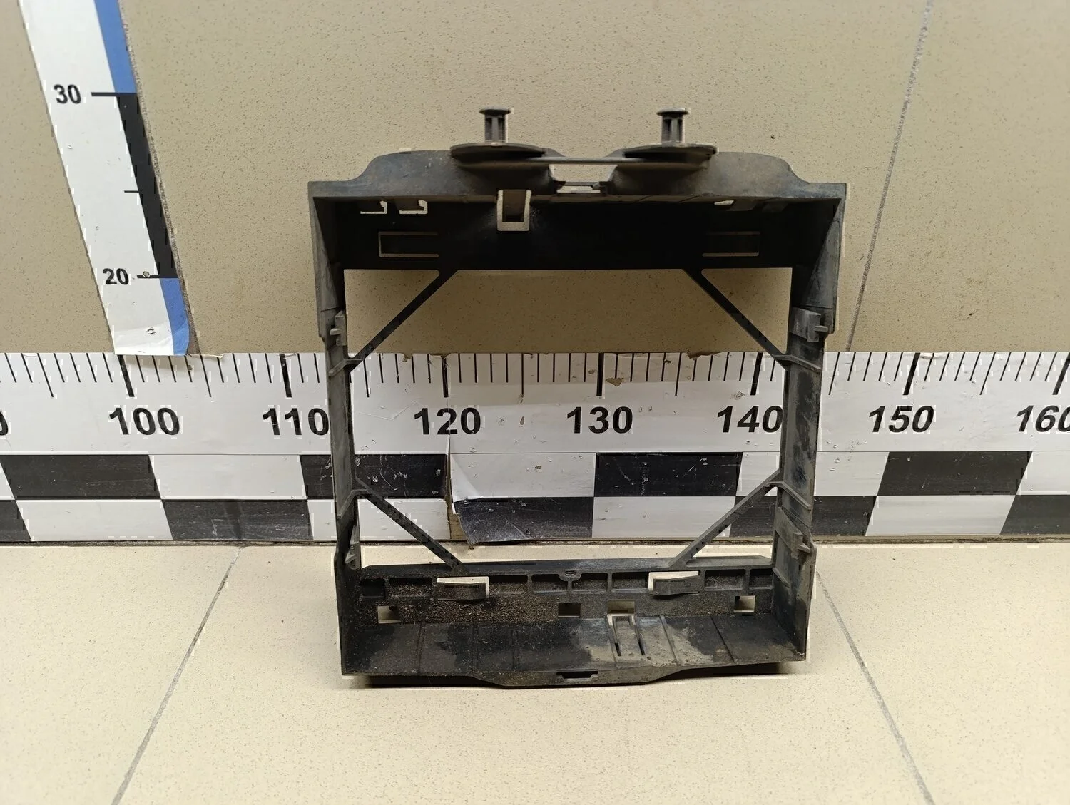 Кронштейн (сопут. товар) 5-серия F10/F11 2009>