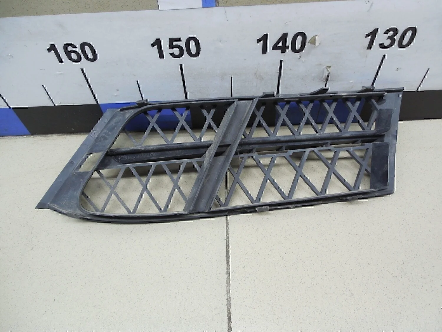 Решетка в бампер правая 5-serie GT F07 2009-2016