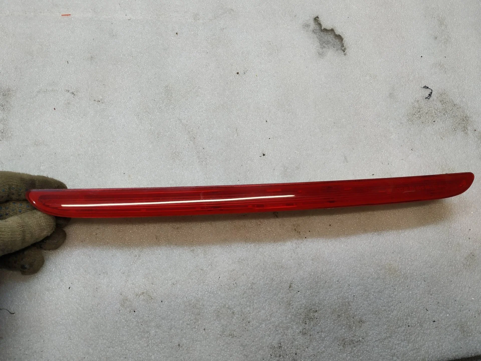 фонарь крышки багажника Volkswagen Touareg 7P6 2012