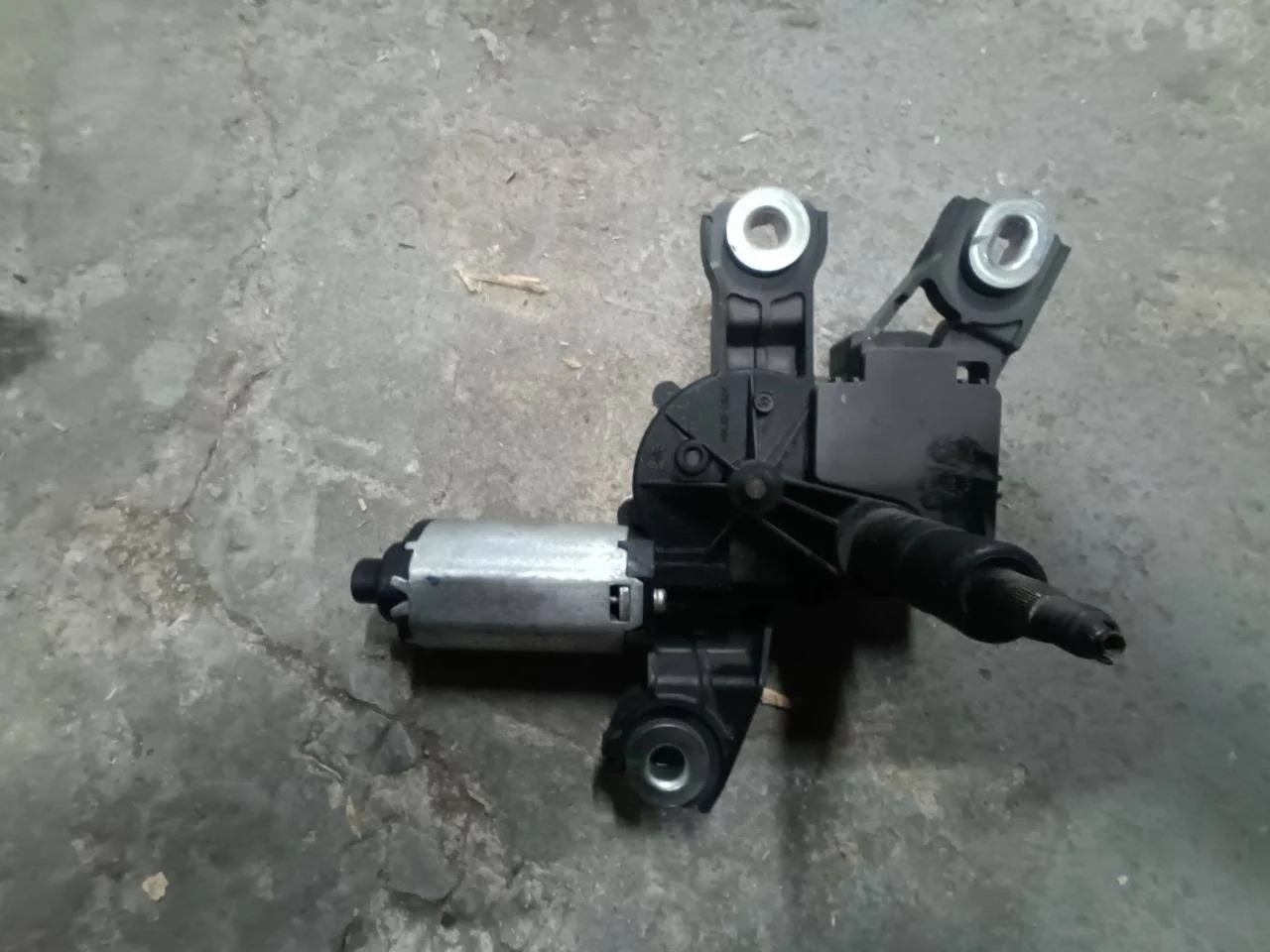 моторчик трапеции дворников (стеклоочистителя) Volkswagen Tiguan  2009