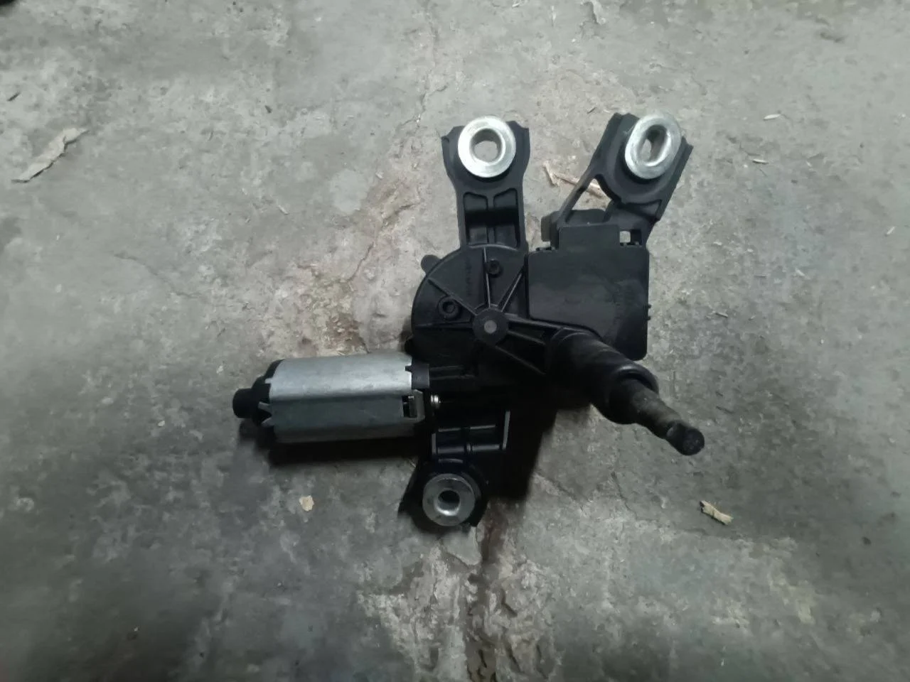 моторчик трапеции дворников (стеклоочистителя) Volkswagen Tiguan  2009