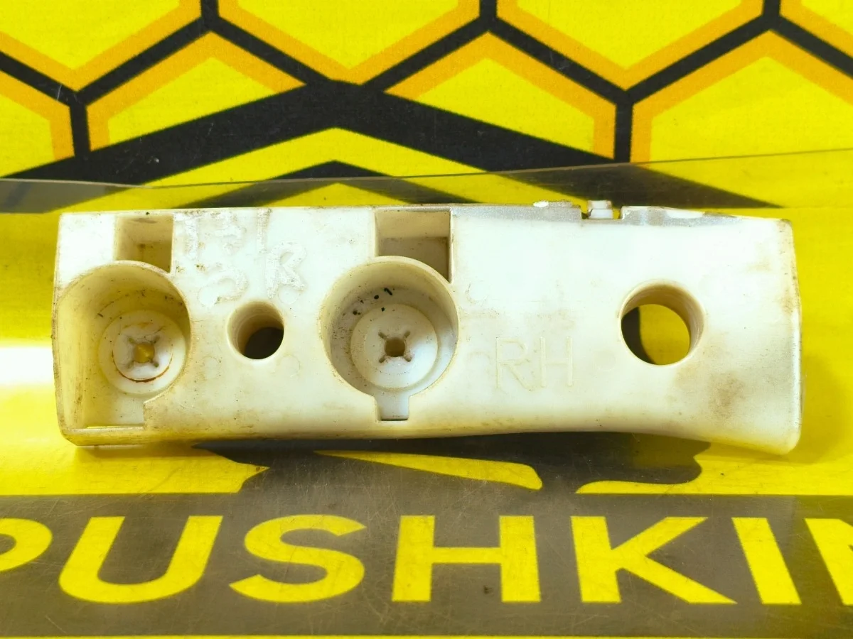 Кронштейн бампера Nissan X-TRAIL 2007 85270JG00A T31 QR25DE, задний правый