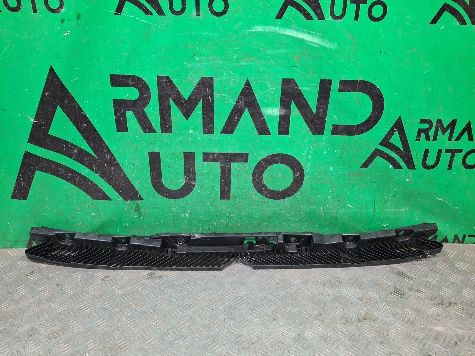 Кронштейн бампера Volkswagen Tiguan 2016-нв