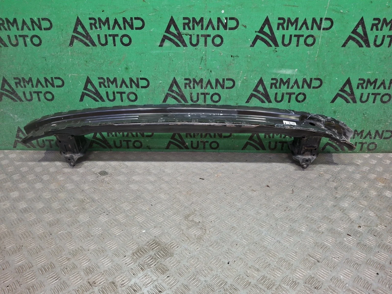 Усилитель бампера Mercedes -Class 2016-нв W213