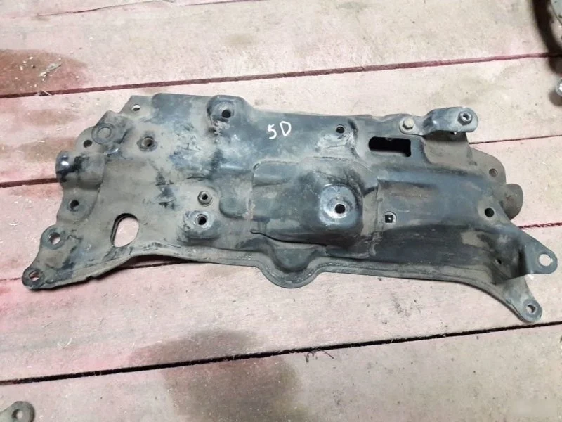 Подрамник Honda Civic 8 2006-2011 50200SMGG05 5D, передний