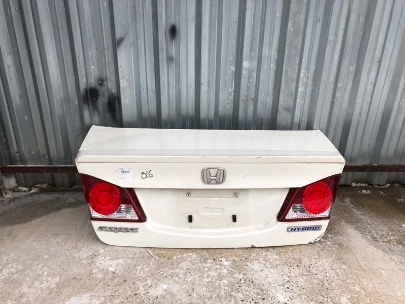 Крышка багажника Honda Civic 8 2009-2011 68500SNDG00ZZ 4D