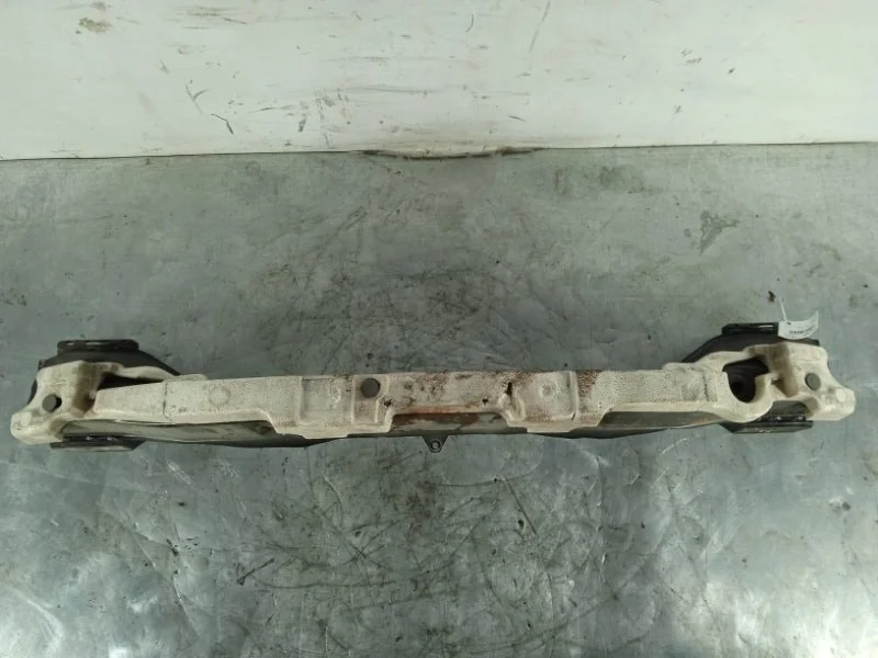 Усилитель бампера Mazda CX-7 2006-2012 EG2150070B, передний