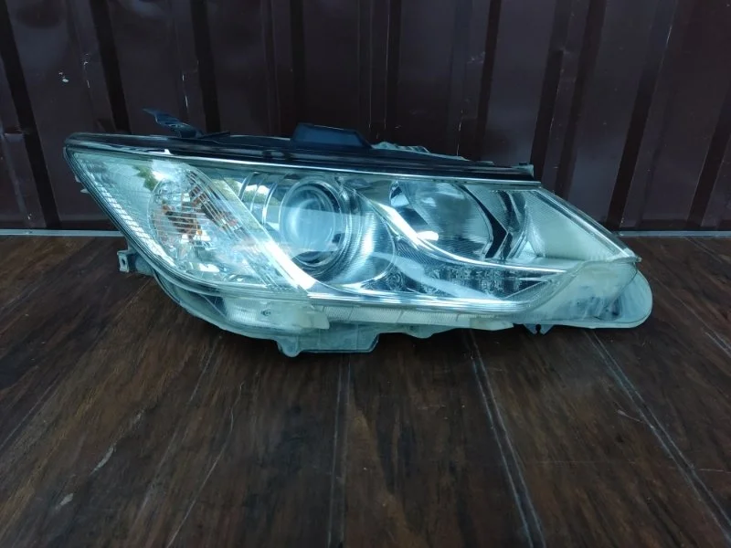 Фара ксенон Toyota Camry 2014-2017 8114533800 55, правая