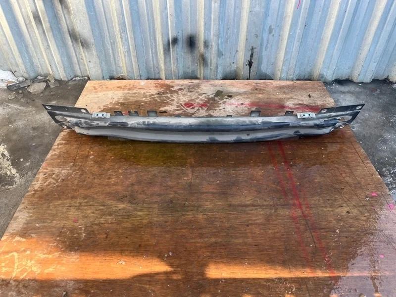 Усилитель бампера Volvo S60 2010-2018 31349058, передний