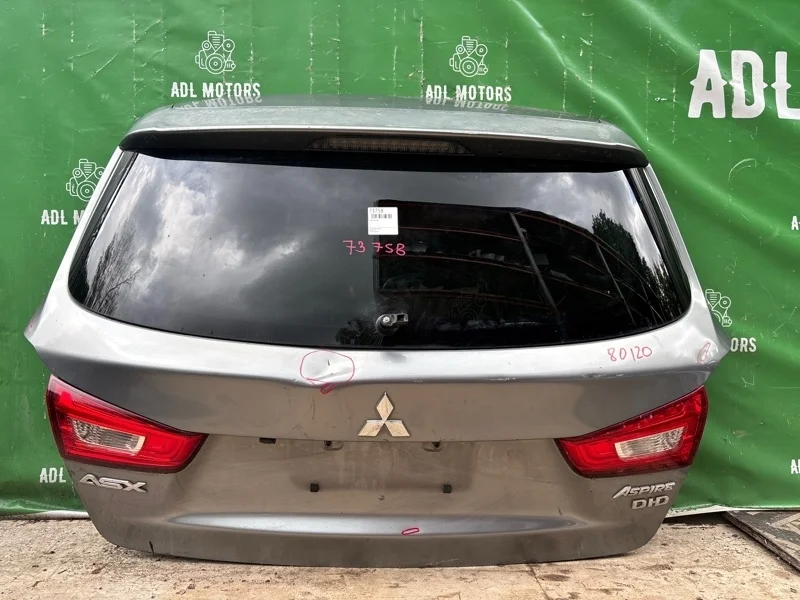 Крышка багажника Mitsubishi ASX 2010-2020 5801B559